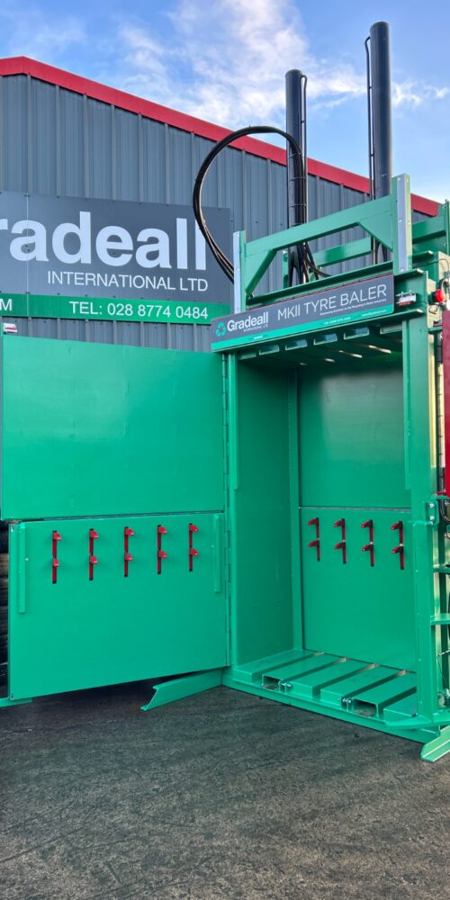 The loading chamber of a Gradeall MK2 tyre baler