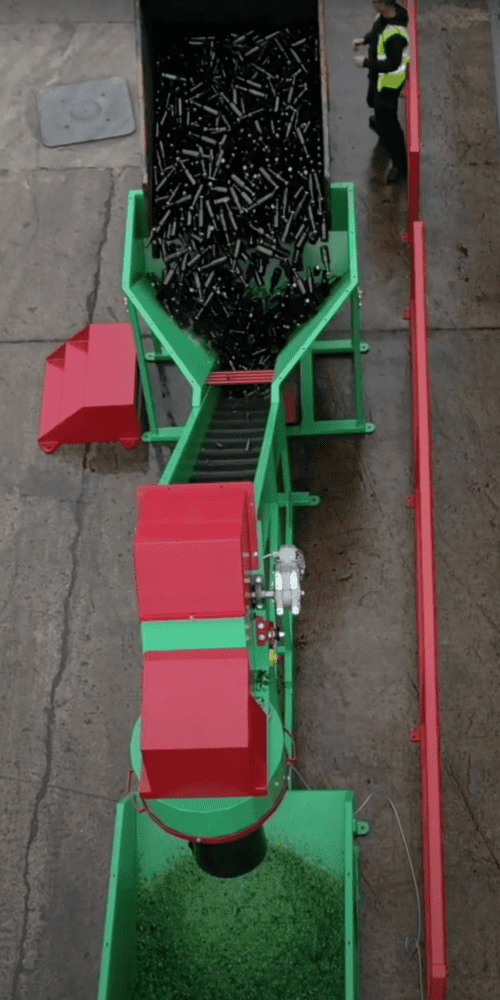 Glass bottle crusher for recycling glass waste
